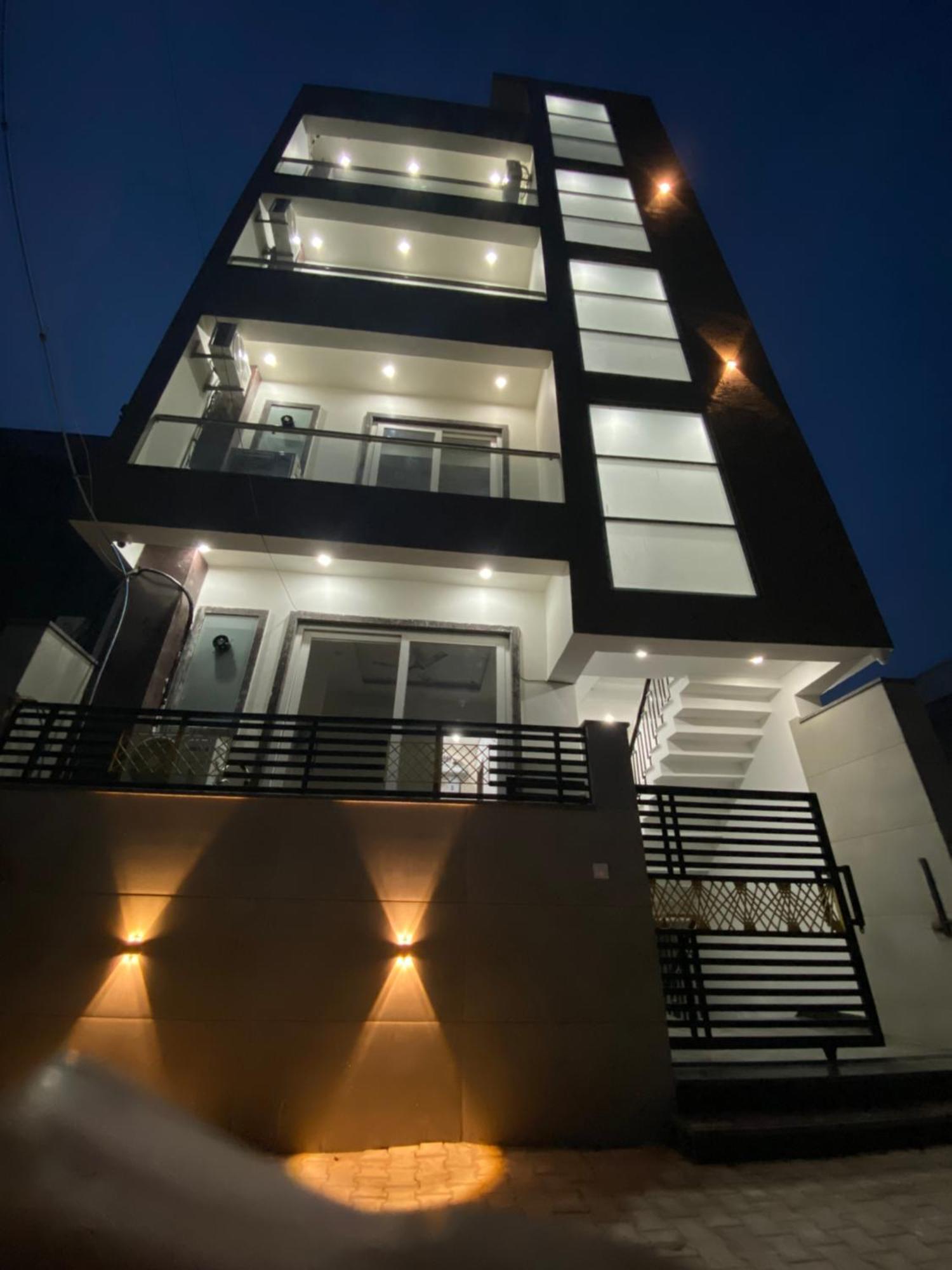 Royal Park Inn Greater Noida Buitenkant foto